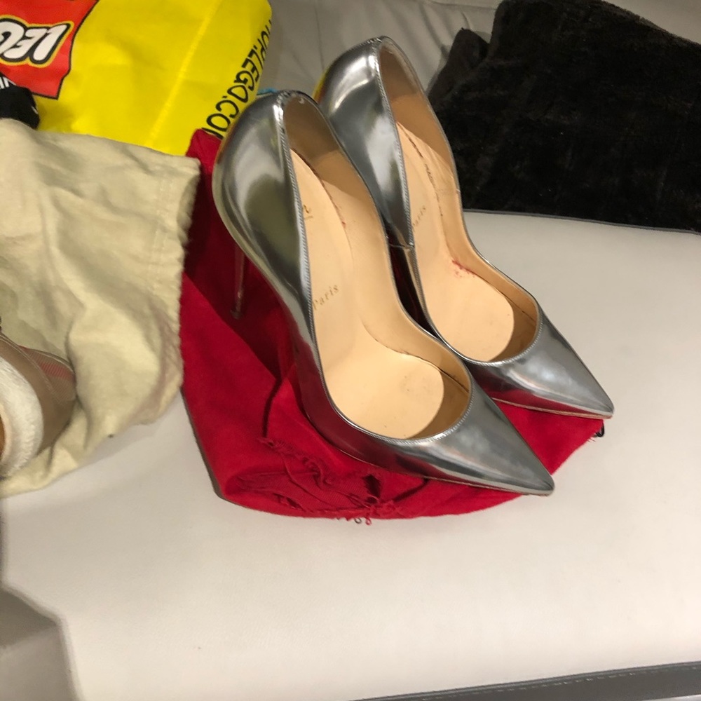 ♾SOLD♾ Christian Louboutin 120mm silver pump